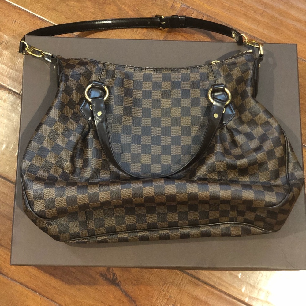 Louis Vuitton Handbag